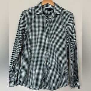 GAP Men's Green Plaid Button-Down Shirt